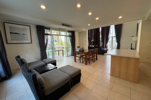 Chalet de 4 dormitorios en Cha-am, Tailandia № 137013 - foto 27