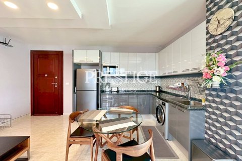 Condo in Pattaya, Thailand, 1 bedroom № 197967 - photo 7