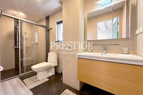 Condo in Pattaya, Thailand, 1 bedroom № 197967 - photo 15