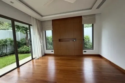 Casa de 3 dormitorios en Bang Tao, Tailandia № 153843 - foto 19