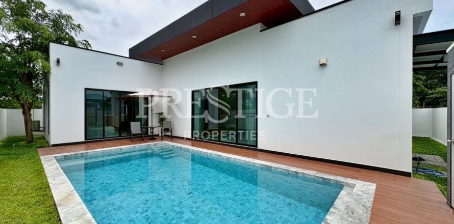 Casa de 4 dormitorios en Pattaya, Tailandia № 202047