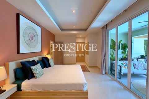 Casa de 4 dormitorios en Pattaya, Tailandia № 202052 - foto 19