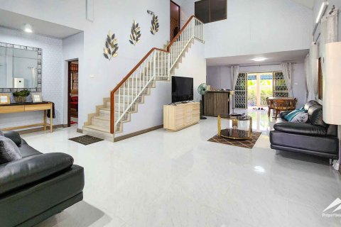Casa de 3 dormitorios en Chiang Mai, Tailandia № 122819 - foto 5
