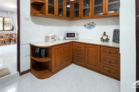 Casa de 3 dormitorios en Chiang Mai, Tailandia № 122819 - foto 10