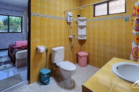 Casa de 3 dormitorios en Chiang Mai, Tailandia № 122819 - foto 18