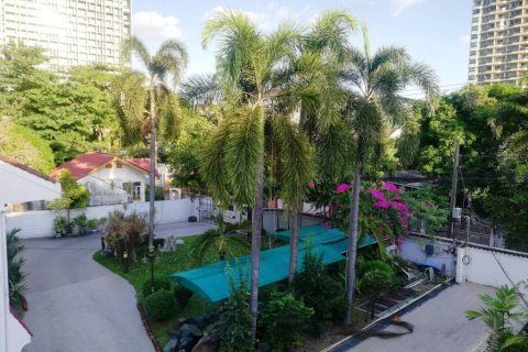 Adosado de 2 dormitorios en Bangkok, Tailandia № 66588 - foto 18