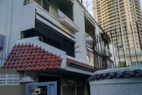 Reihenhaus in Bangkok, Thailand 2 Schlafzimmer № 66588