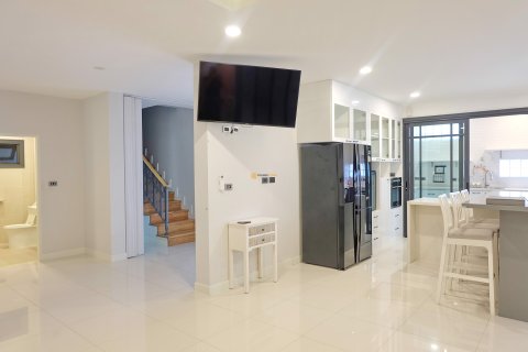 Estudio en Pattaya, Tailandia № 158720 - foto 2