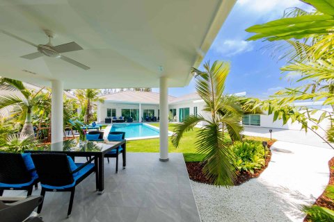 Chalet de 2 dormitorios en Hua Hin, Tailandia № 166486 - foto 5