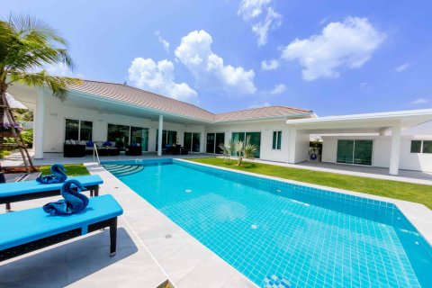 Chalet de 2 dormitorios en Hua Hin, Tailandia № 166486 - foto 8