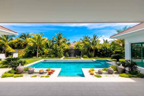 Chalet de 3 dormitorios en Hua Hin, Tailandia № 166488 - foto 3