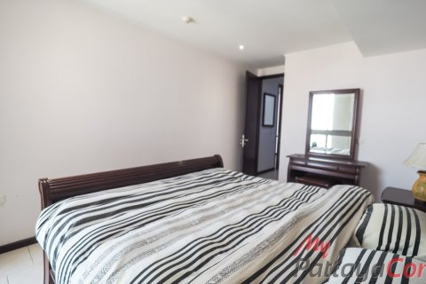 Condominio de 1 dormitorio en Bang Lamung, Tailandia № 203372 - foto 11