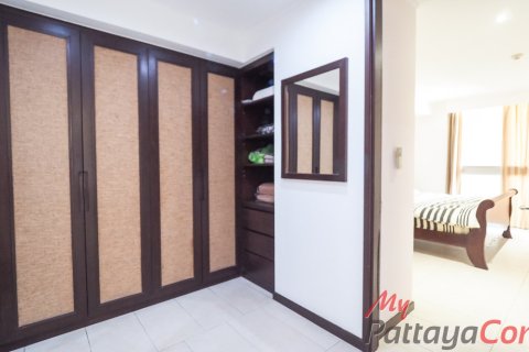 Condominio de 1 dormitorio en Bang Lamung, Tailandia № 203372 - foto 13