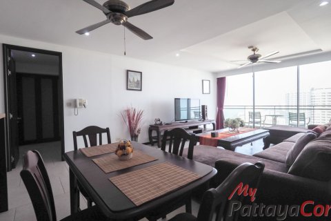 Condominio de 1 dormitorio en Bang Lamung, Tailandia № 203372 - foto 6
