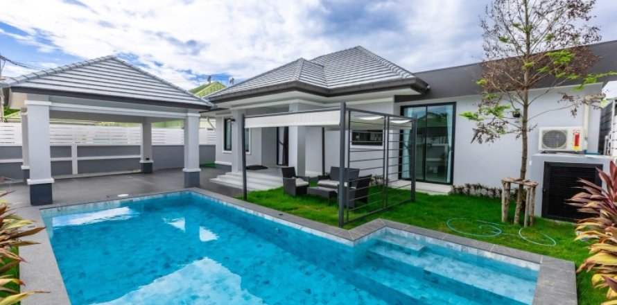 Casa de 3 dormitorios en Pattaya, Tailandia № 203373
