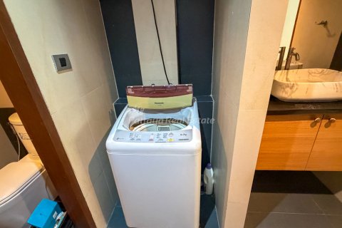 Condominio de 2 dormitorios en Bang Lamung, Tailandia № 203369 - foto 12