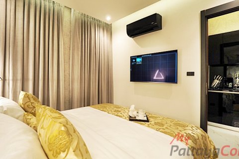 Condominio de 1 dormitorio en Pattaya, Tailandia № 203368 - foto 9