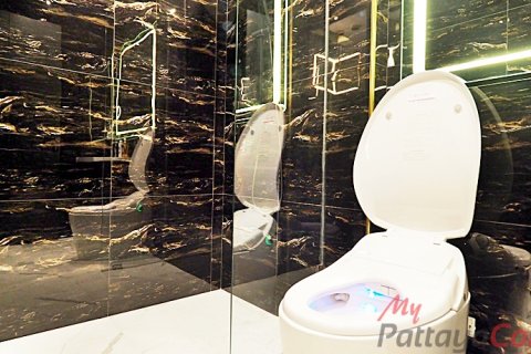 Condominio de 1 dormitorio en Pattaya, Tailandia № 203368 - foto 11