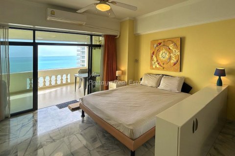 Estudio en el condominio en Pattaya, Tailandia № 203370 - foto 3