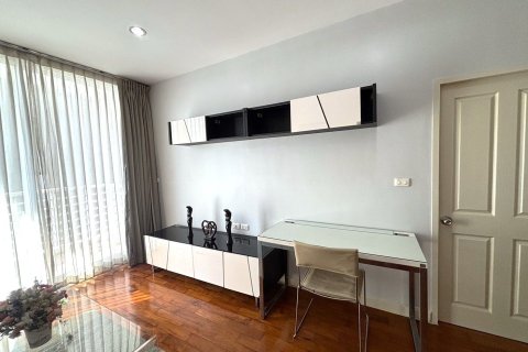 Condo à Khlong Toei, Bangkok, Thaïlande, 2 chambres № 149985 - photo 8