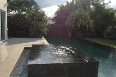 Casa de 3 dormitorios en Pattaya, Tailandia № 202728 - foto 5