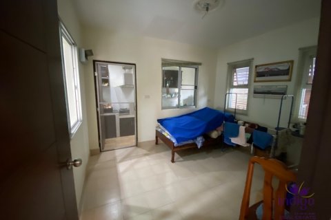 Casa de 3 dormitorios en San Kamphaeng, Tailandia № 55386 - foto 24