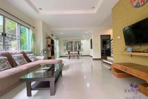Casa de 3 dormitorios en San Kamphaeng, Tailandia № 55386 - foto 9