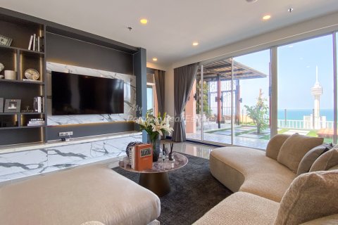 Condominio de 5 dormitorios en Pattaya, Tailandia № 173981 - foto 6