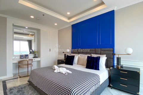 Condominio de 5 dormitorios en Pattaya, Tailandia № 173981 - foto 18