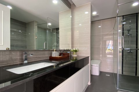 Condominio de 5 dormitorios en Pattaya, Tailandia № 173981 - foto 19