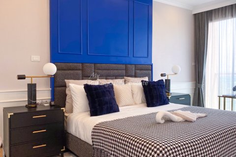 Condominio de 5 dormitorios en Pattaya, Tailandia № 173981 - foto 17