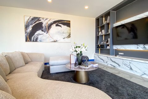 Condominio de 5 dormitorios en Pattaya, Tailandia № 173981 - foto 5