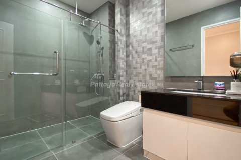 Condominio de 5 dormitorios en Pattaya, Tailandia № 173981 - foto 23