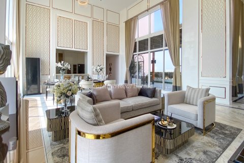 Condominio de 5 dormitorios en Pattaya, Tailandia № 173981 - foto 4