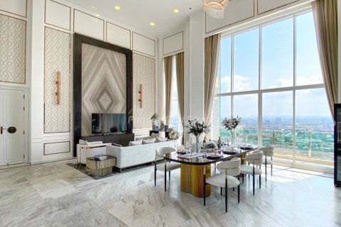 Condominio de 5 dormitorios en Pattaya, Tailandia № 173981