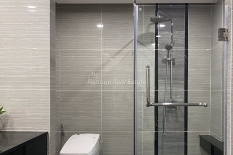 Condominio de 5 dormitorios en Pattaya, Tailandia № 173981 - foto 24