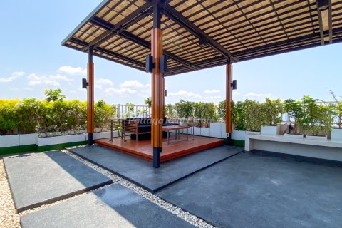 Condominio de 5 dormitorios en Pattaya, Tailandia № 173981 - foto 26