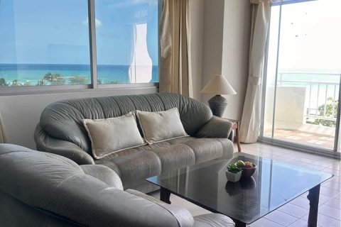 Apartamento de 2 habitaciones en Pattaya, Tailandia № 173982 - foto 3