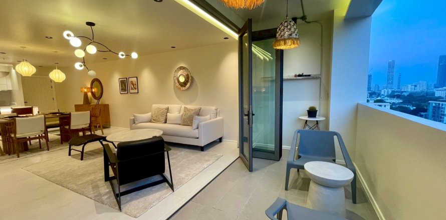 Condo in Bangkok, Thailand, 3 bedrooms  № 173985
