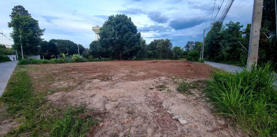 Terreno en Chiang Mai, Tailandia № 205542