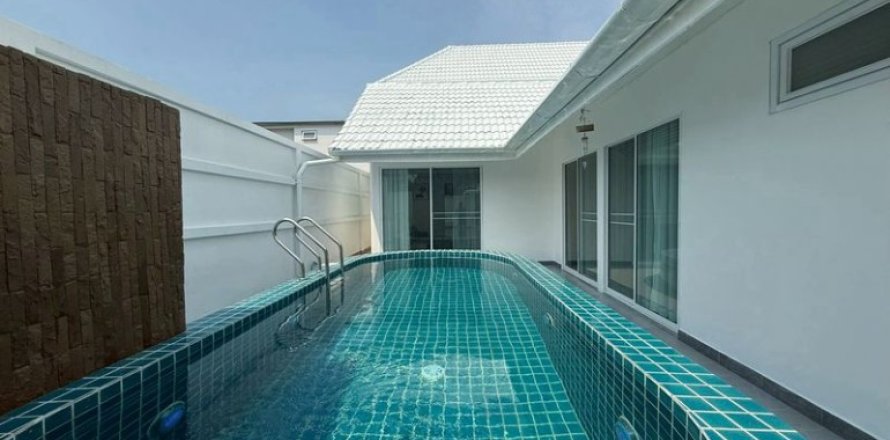 Casa de 6 dormitorios en Pattaya, Tailandia № 168149