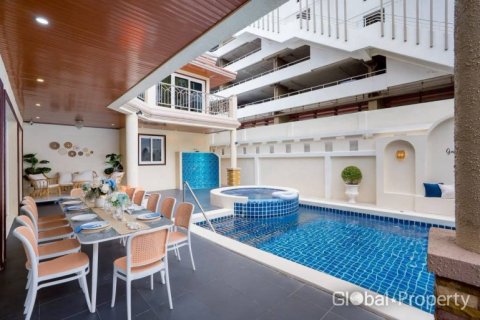 Haus in Pattaya, Thailand 4 Schlafzimmer № 168148 - Foto 3