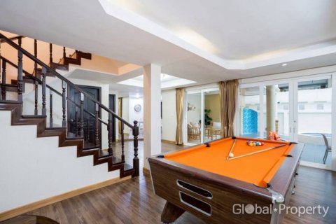 Haus in Pattaya, Thailand 4 Schlafzimmer № 168148 - Foto 7