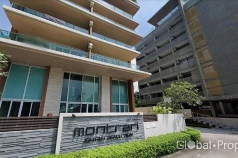 Condo in Pattaya, Thailand, 2 bedrooms  № 168153