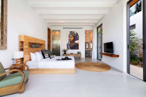Casa de 6 dormitorios en Ko Samui, Tailandia № 180725 - foto 28