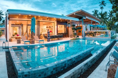Casa de 6 dormitorios en Ko Samui, Tailandia № 180726 - foto 29