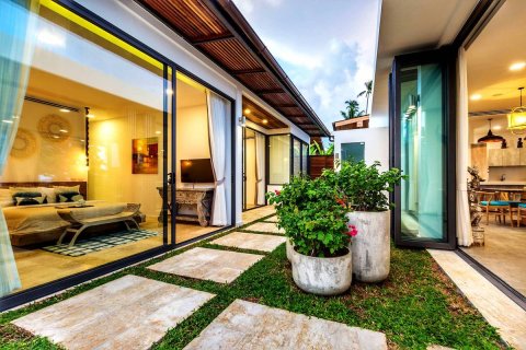 Casa de 6 dormitorios en Ko Samui, Tailandia № 180726 - foto 24