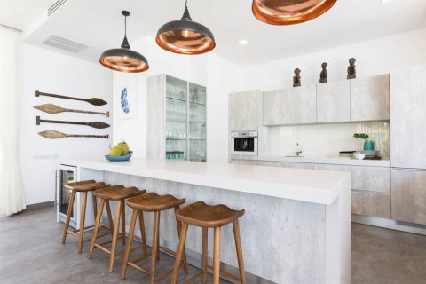 Casa de 6 dormitorios en Ko Samui, Tailandia № 180726 - foto 18