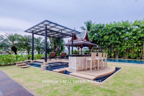Chalet de 6 dormitorios en Ko Kaeo, Tailandia № 179738 - foto 4
