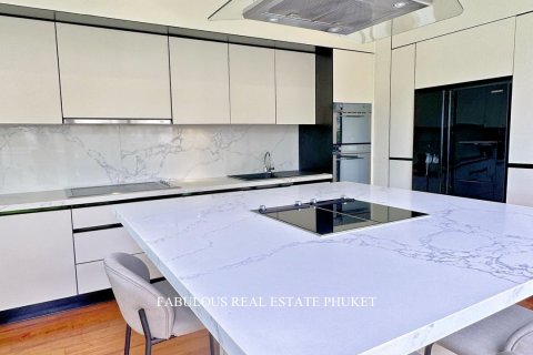 Chalet de 6 dormitorios en Ko Kaeo, Tailandia № 179738 - foto 14